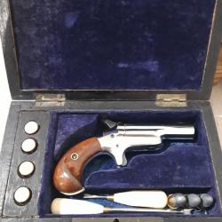 Derringer colt numéro 3 en coffret 41 RF très bon état