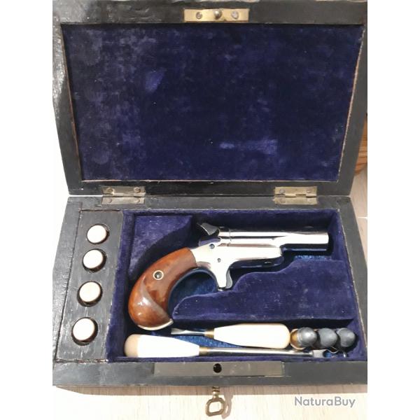 Derringer colt numéro 3 en coffret 41 RF très bon état