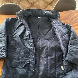 Parka avec capuche  , Imperméable