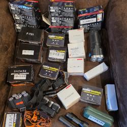 Lot de lampes frontales et de poche