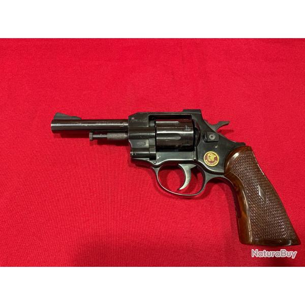 ARMINIUS REVOLVER MOD.HW5T CAL.22 WINMAG BON ETAT
