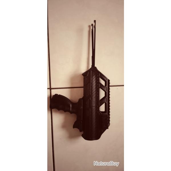 Pompe tactique Maverick 88 avec rails picatinny