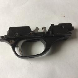 VENDU PAR LE-CUIRASSIER SOUS GARDE DE FUSIL S/A BERETTA 1200 F CAL 12