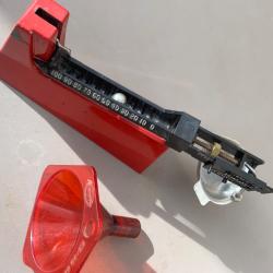 Balance Lee avec entonnoir