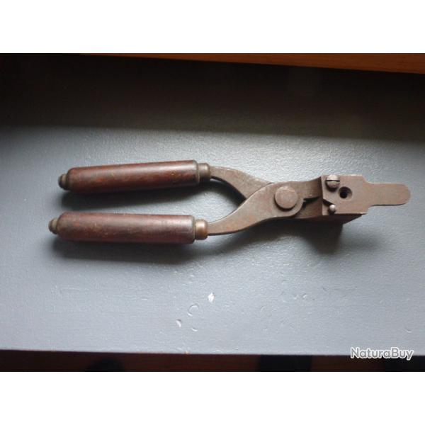 MOULE A BALLES WINCHESTER D'EPOQUE EN CALIBRE 32-20 (32 WCF)