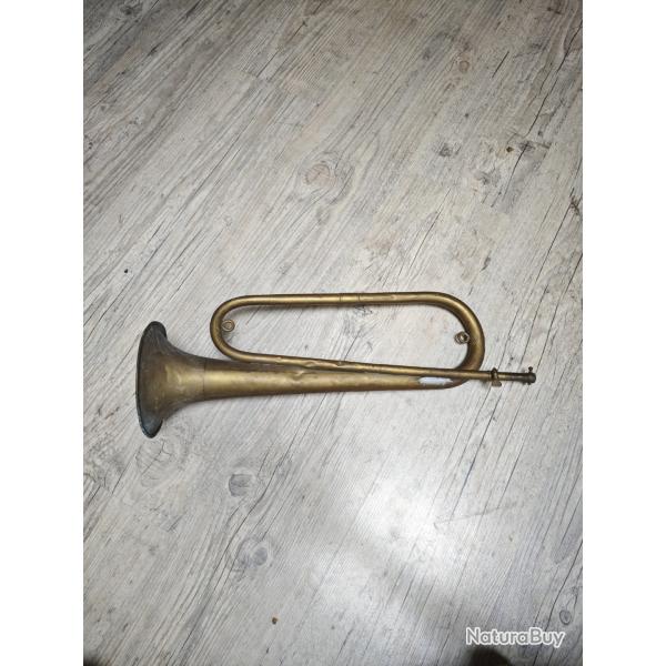 Clairon vintage Robert Martin Mâcon - Patine authentique 1 euros sans prix de réserve