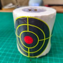 Rouleau de 200 cibles réactives autocollantes jaune