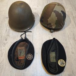 Lot 2 casques militaires français et 2 berets- État correct, datés 1952-1989 // 1 euros sans reserve