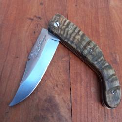 Joli Couteau Artisanal LE BERGER CORSE  Manche en Corne de Bélier