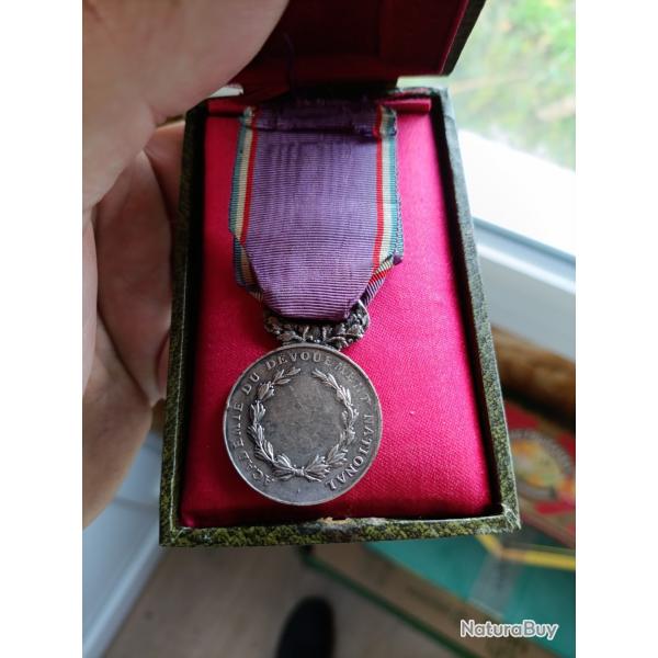 Medaille Academie Du Devouement National