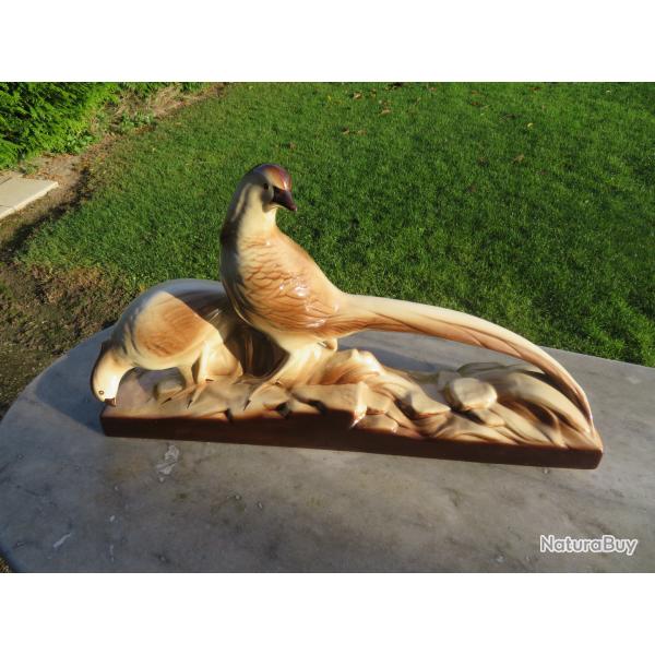 Ancienne grande sculpture en céramique vernissé représentant un couple de faisans - (Vers 1920-30)