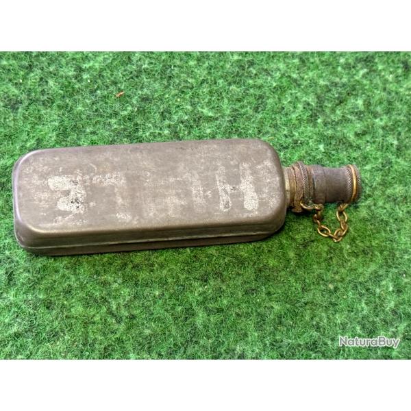 BURETTE A HUILE  POUR ARMES  ARME FRANAISE  W W 1