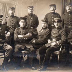 CPA -  Un Groupe Soldat Allemand - N°4108