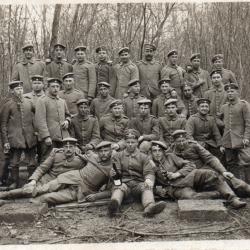 CPA -  Un Groupe Soldat Allemand - N°4110
