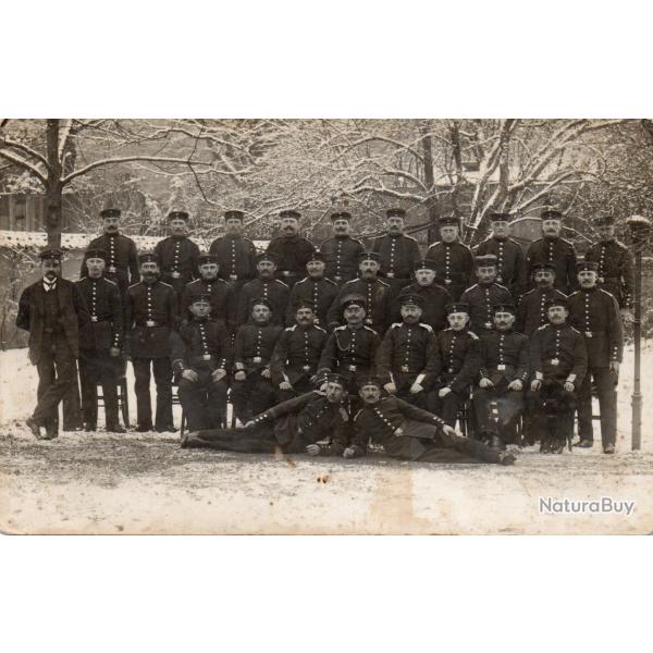 CPA -  Un Groupe Soldat Allemand - N4111