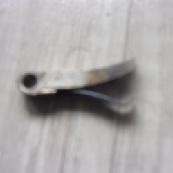 doigt élévateur pour revolver Uberti 1858