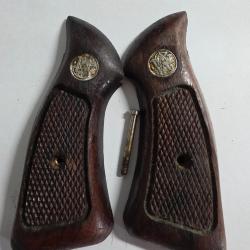 PLAQUETTES SMITH & WESSON