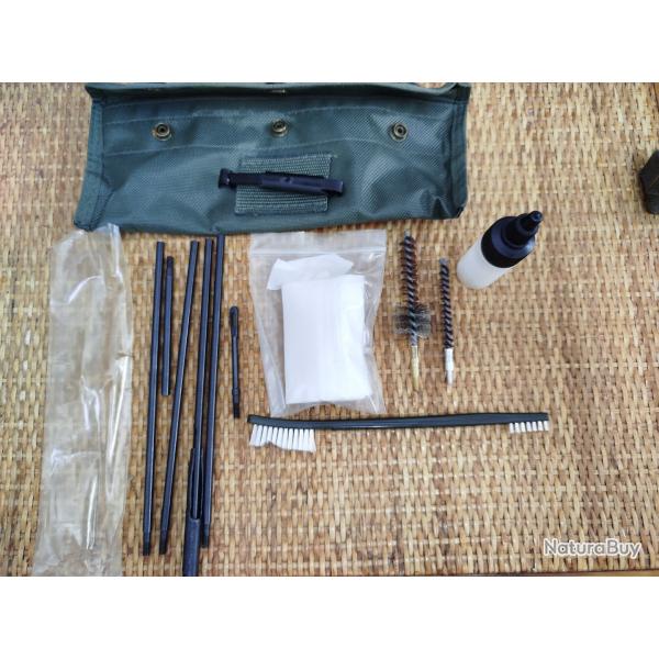 Kit de nettoyage UTG pour AR15 cal 223 Rem