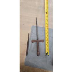 Poignard des tranchées 1914-1918 Fabrication par un poilu