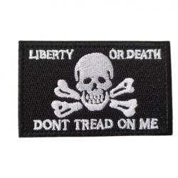 Patch Drapeau - Pirate Liberty of Death v3 - Noir - velcro - Livraison gratuite