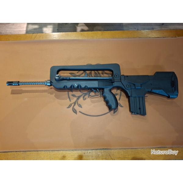Unique F11 FAMAS 22lr