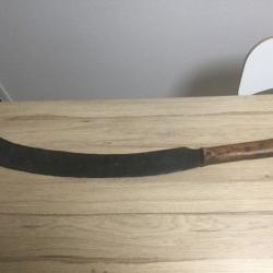 Beau et rare sabre asiatique d'exécution artisanal