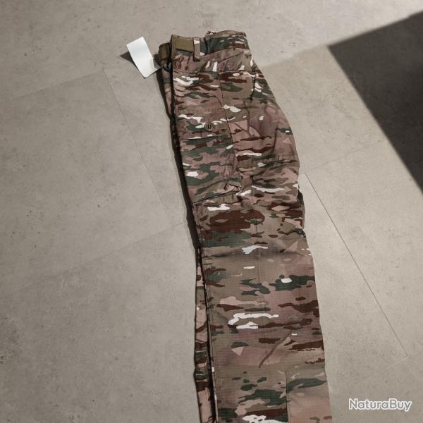 Pantalon f3 BME 88M D'autres taille dispo