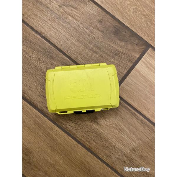 Chargeur peltor LEP 200