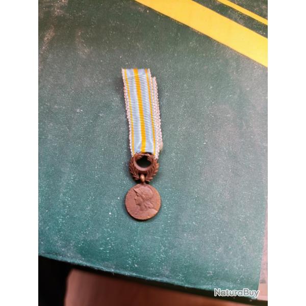 FRANCE REDUCTION MEDAILLE COMMEMORATIVE D'ORIENT OU LEVANT