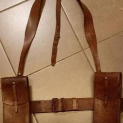 Ceinturon avec harnais et 2 cartouchières ww2