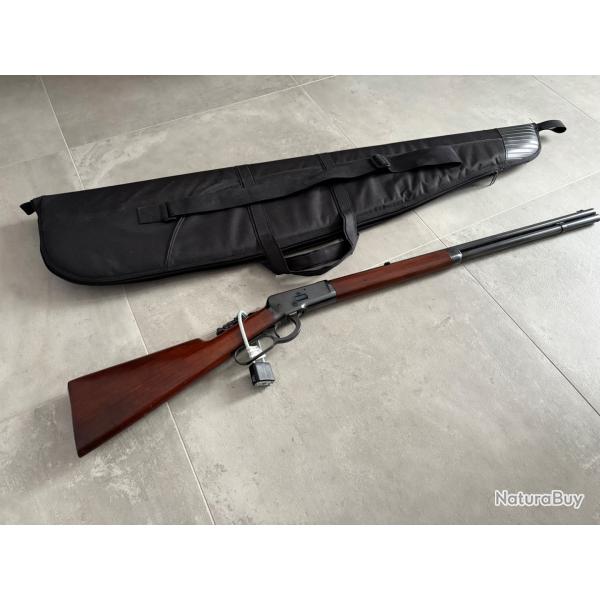 Carabine winchester modèle 1892 calibre 44-40. Canon rayé, longueur 610mm. Tres bon état. Peu tiré.