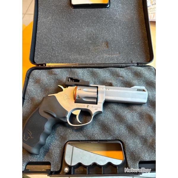 TAURUS - Revolver Modle 627 4" SS Compense New Gen - 357mag ( paiement 10x )
