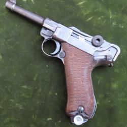 Pistolet P08 Fabrication Mauser code "byf" en 1942 mono matricule