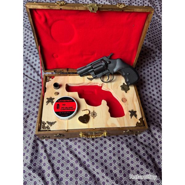 Vend un revolver d alarmen 9mm