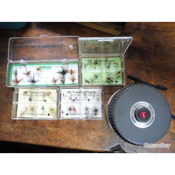 materiel de peche a la mouche moulinet mitchell 710  fly reel et 46 mouches flotantes