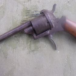 revolver type  Lefaucheux 18 cm