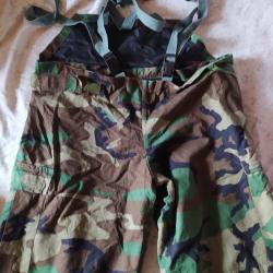 Pantalon camouflage protection produits chimiques