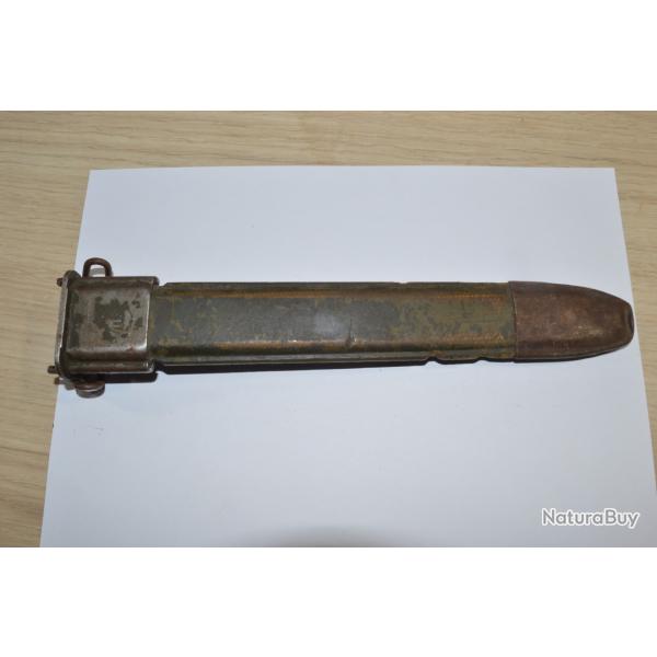 Fourreau pour Baïonnette  Garand  US  Export dérivé Anglais Américain Garand USA fissure  (18)