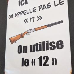 PLAQUE DECORATIVE VINTAGE PROTECTION DE LA MAISON ICI ON UTILISE LE 12