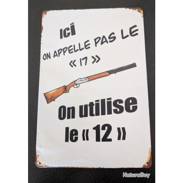 PLAQUE DECORATIVE VINTAGE PROTECTION DE LA MAISON ICI ON UTILISE LE 12