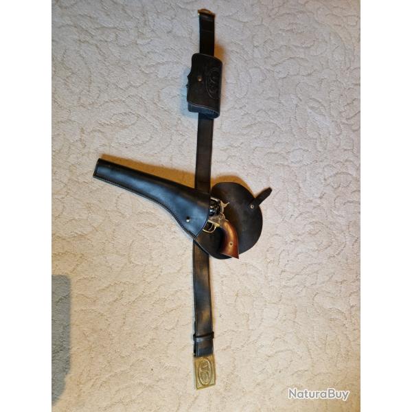 Holster et ceinturon type arme Nordiste