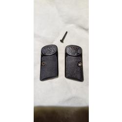 Paire de plaquette browning 1906 (669)