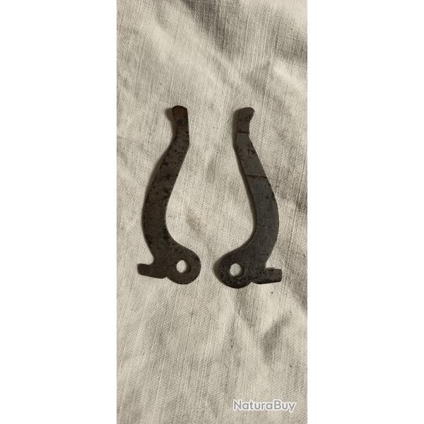 Paire de plaque pour pistolet Le français (682)