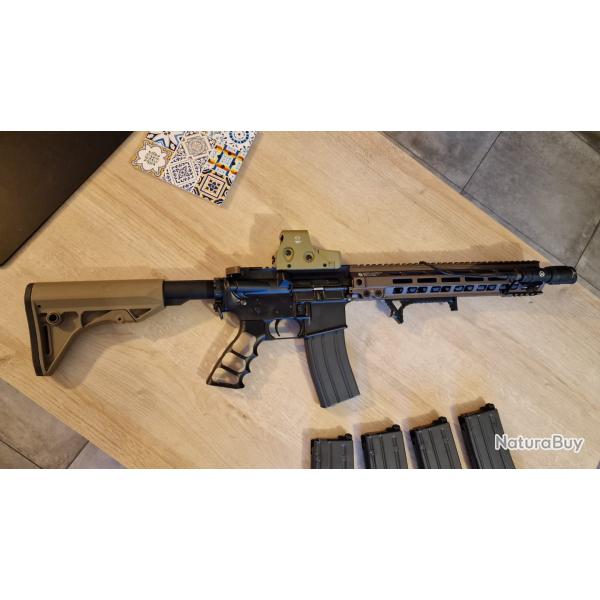 Tokyo Marui M4A1 MWS GBBR + 5 chargeurs + accessoires