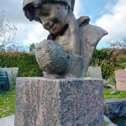 Ravissante rare sculpture signé en bronze 60 cm