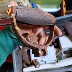 Poignée de mitrailleuse lewis