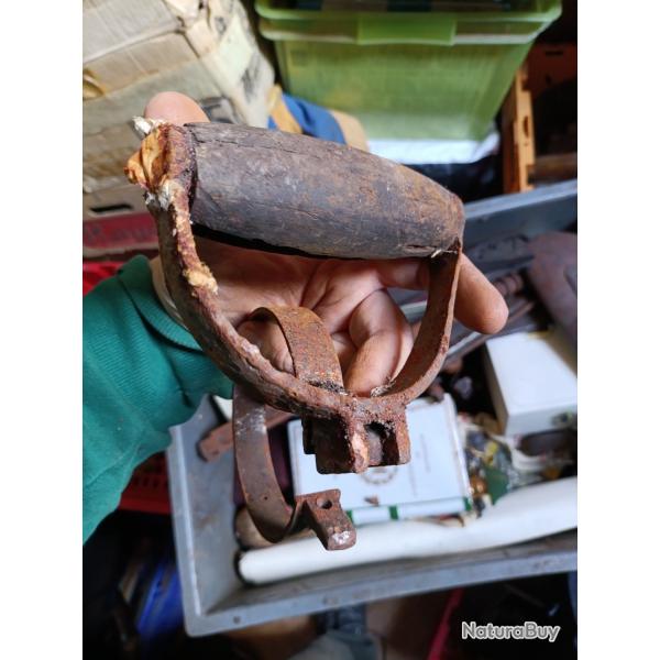 Poigne de mitrailleuse lewis