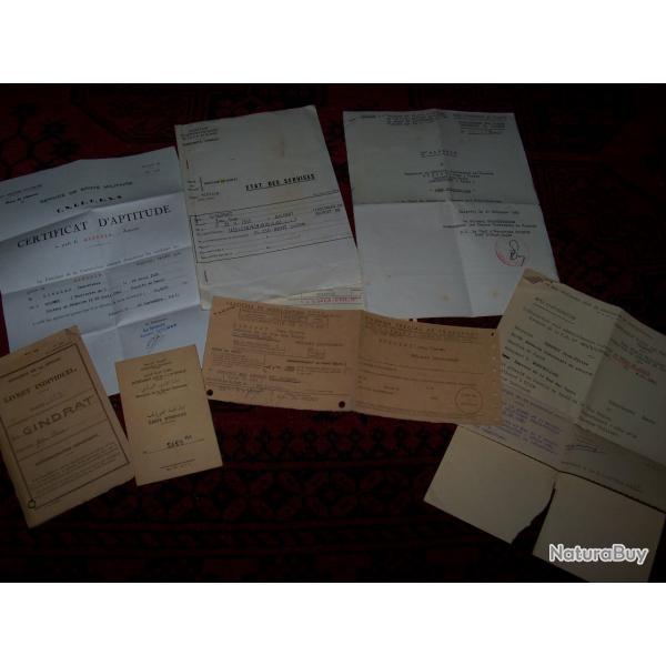 Livret militaire Classe 1955 ..d'un Mdecin ...7me Section d'infirmiers avec nombreux documents ..