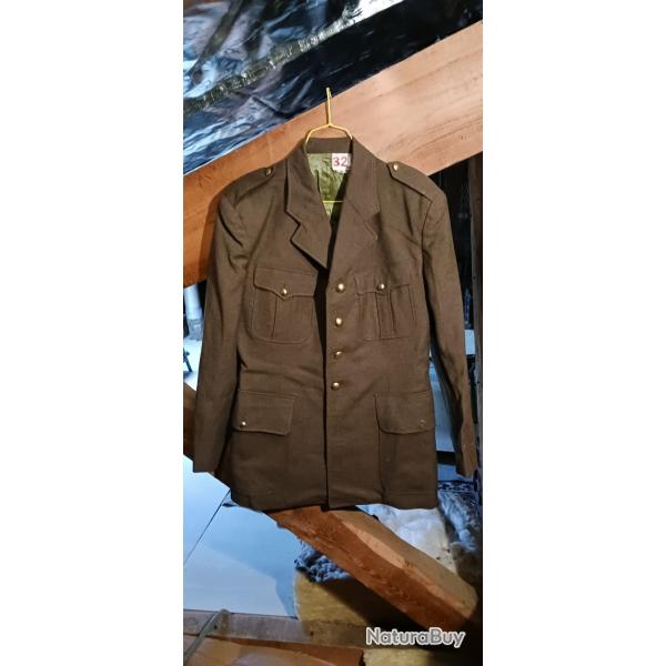 Veste militaire de tenue de sortie annes 60.