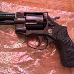 Arminius HW 9 FL  Revolver double-charge 9 mm Flobert  Très bon état